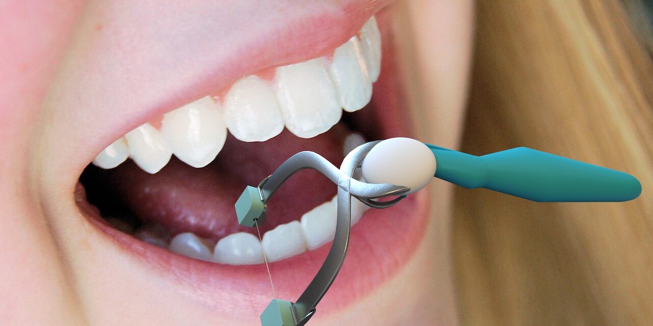 Zahnzwischenraumreinigung im Mund